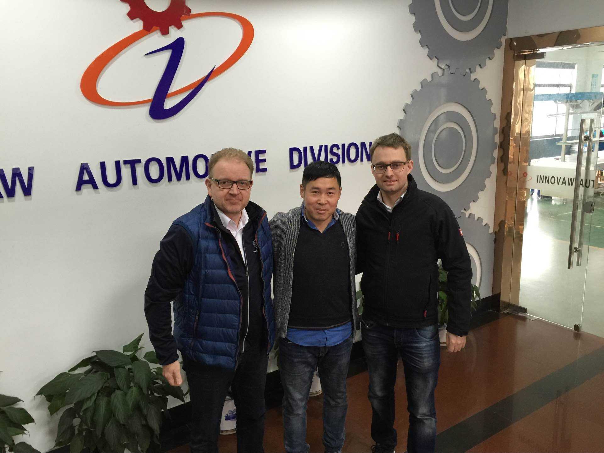 Clientes alemanes para probar y cooperar