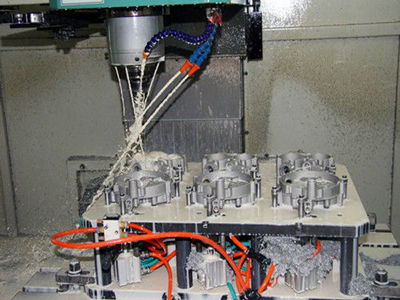  Mecanizado CNC de precisión 
